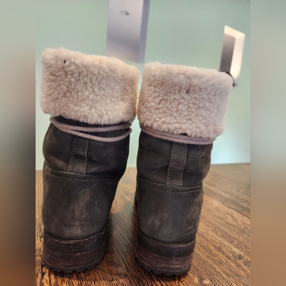 Ugg Fraser Cozy Shearling-Lined Lace Up Hiking Boots Khaki Green Size 10 - Picture 5 of 9